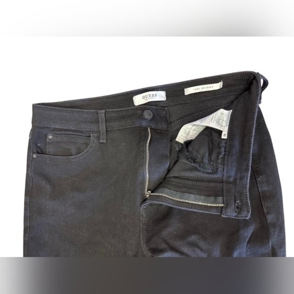 Guess 1981 EUC Skinny Jean High Rise Black Size 30 - Picture 8 of 10